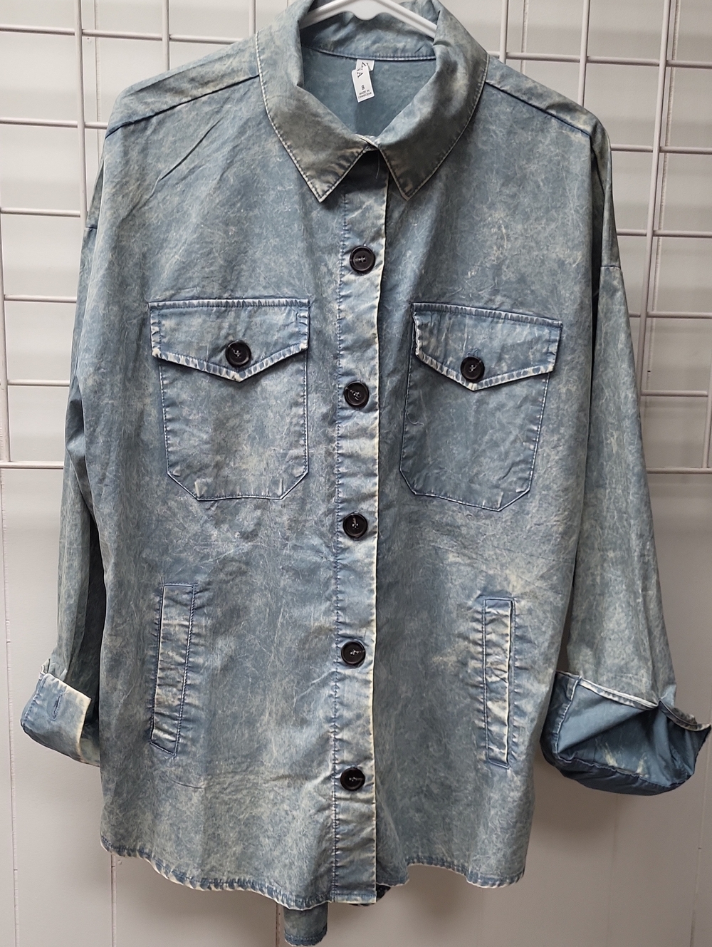 Zenana Outfitters Blue Washed Denim Shirt/Shacket, Men's SMALL